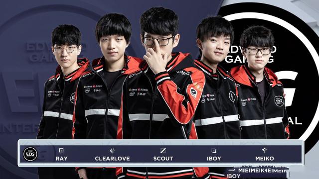 特拉福德的 特拉福德的