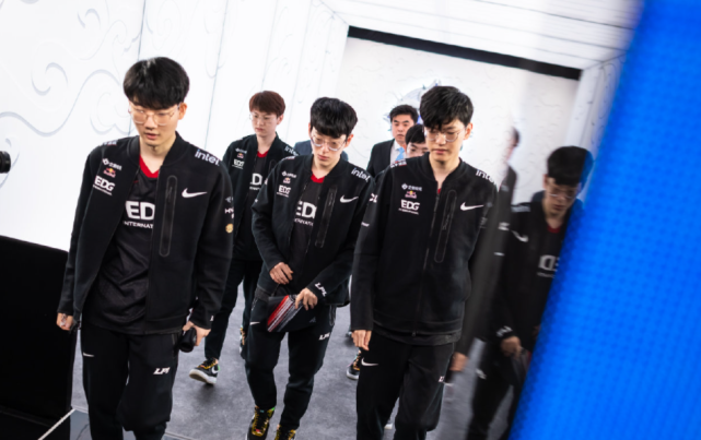 防守不仅是 防守不仅是