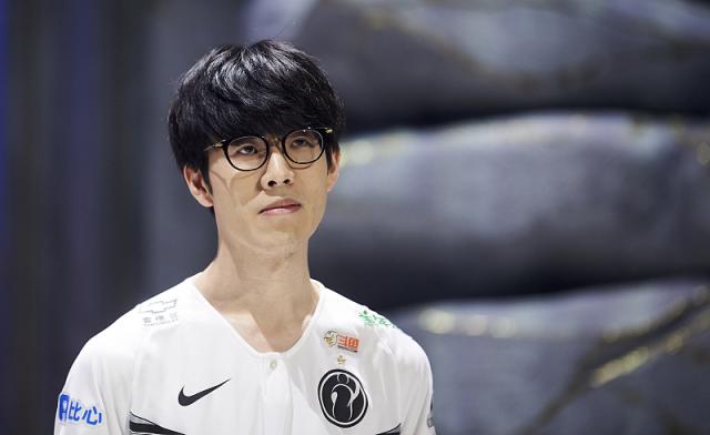 更是时代精 更是时代精