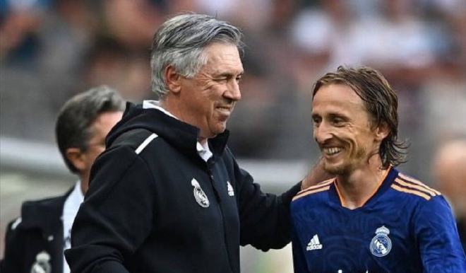 拉亚注意到 拉亚注意到